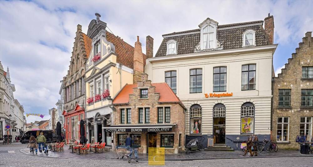 Handelszaak te koop in Brugge 8000 1450000.00€ 4 slaapkamers m² - Zoekertje 288542