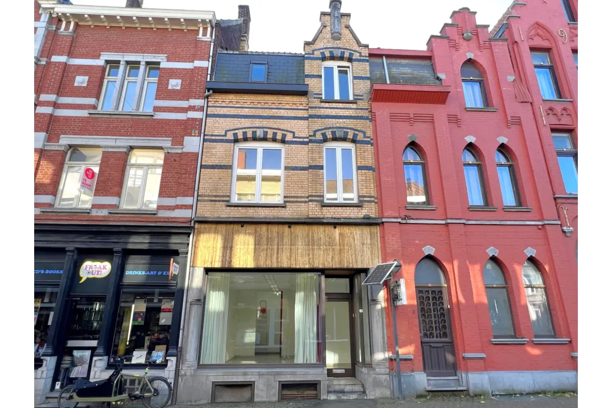 Handelszaak te  koop in Menen 8930 139000.00€ 0 slaapkamers m² - Zoekertje 289127