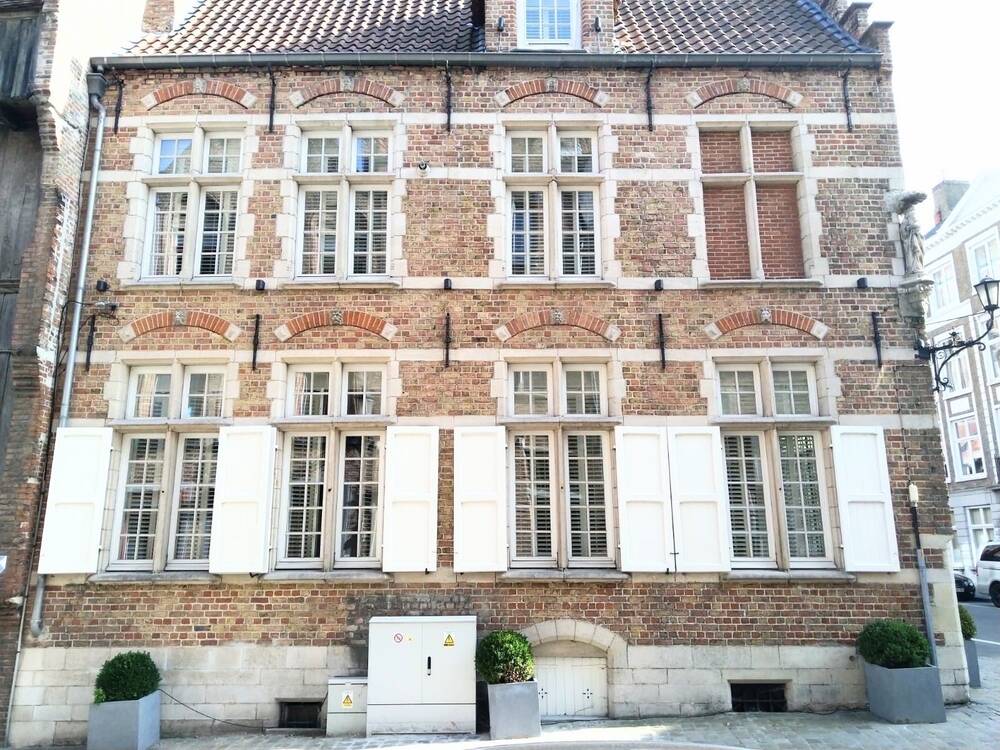 Herenhuis te koop in Brugge 8000 699000.00€ 4 slaapkamers 160.00m² - Zoekertje 540853