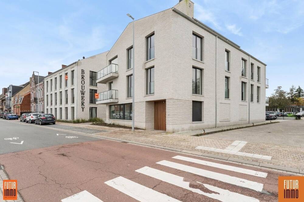 Parking & garage te koop in Roeselare 8800 26000.00€ slaapkamers m² - Zoekertje 298706