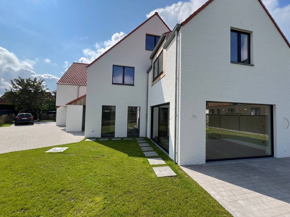 Huis te koop in Heist-aan-Zee 8301 1185000.00€ 4 slaapkamers 232.00m² - Zoekertje 338790