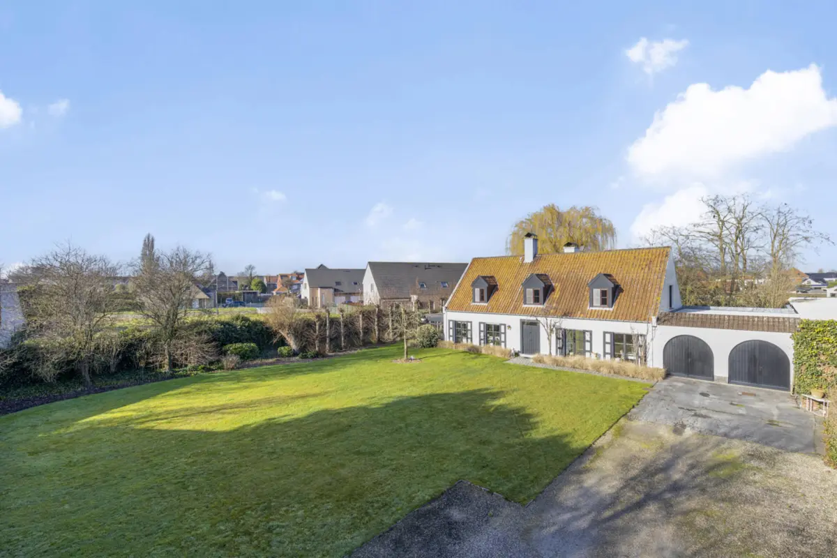 Handelszaak te  koop in Desselgem 8792 1495000.00€  slaapkamers 235.00m² - Zoekertje 303676