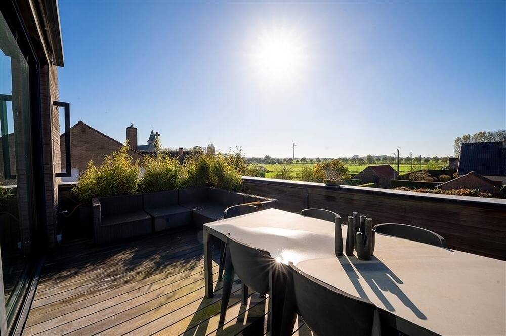 Handelszaak te koop in Spiere-Helkijn 8587 930000.00€ slaapkamers m² - Zoekertje 307313