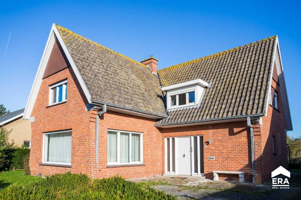 Huis te  koop in Boezinge 8904 395000.00€ 4 slaapkamers 220.00m² - Zoekertje 306659