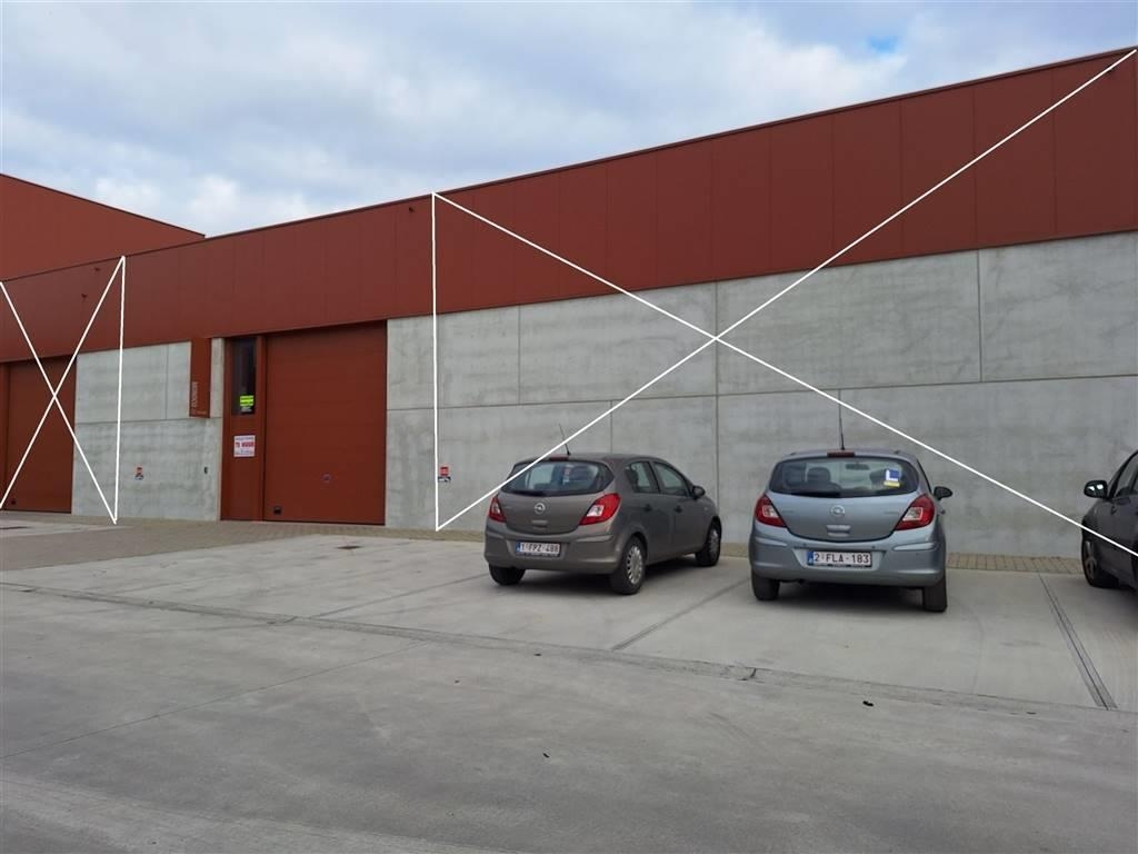 Handelszaak te huur in Heule 8501 1300.00€ slaapkamers 250.00m² - Zoekertje 309183