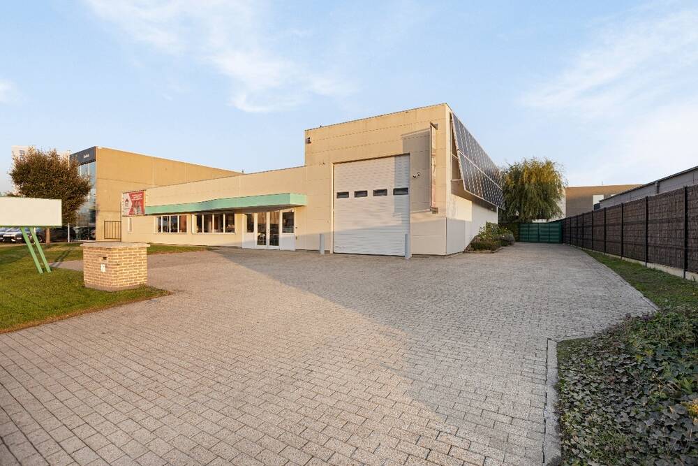 Handelszaak te koop in Veurne 8630 1160000.00€ 5 slaapkamers 247.00m² - Zoekertje 310054