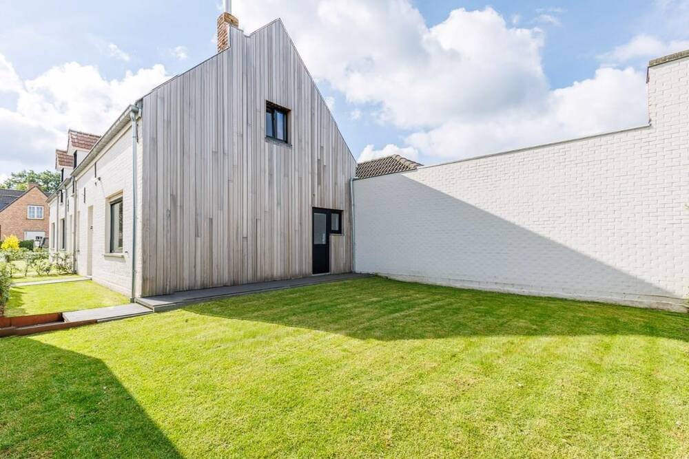 Huis te  koop in Hertsberge 8020 249000.00€ 2 slaapkamers m² - Zoekertje 314802