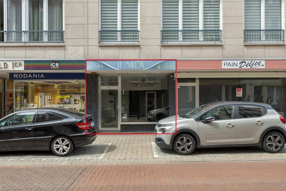 Handelszaak te  koop in De Panne 8660 65000.00€ 0 slaapkamers 28.00m² - Zoekertje 315579