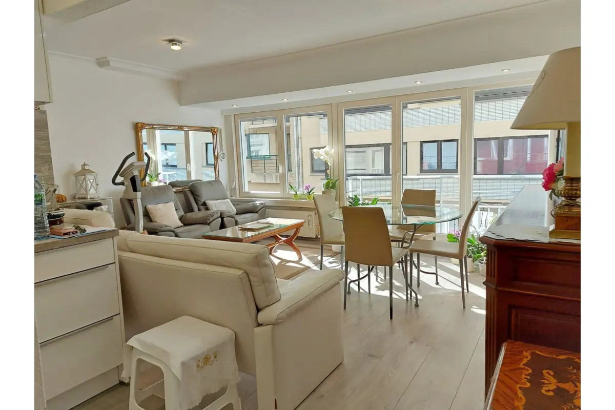 Appartement te  koop in Westende 8434 219000.00€ 1 slaapkamers 54.00m² - Zoekertje 550370