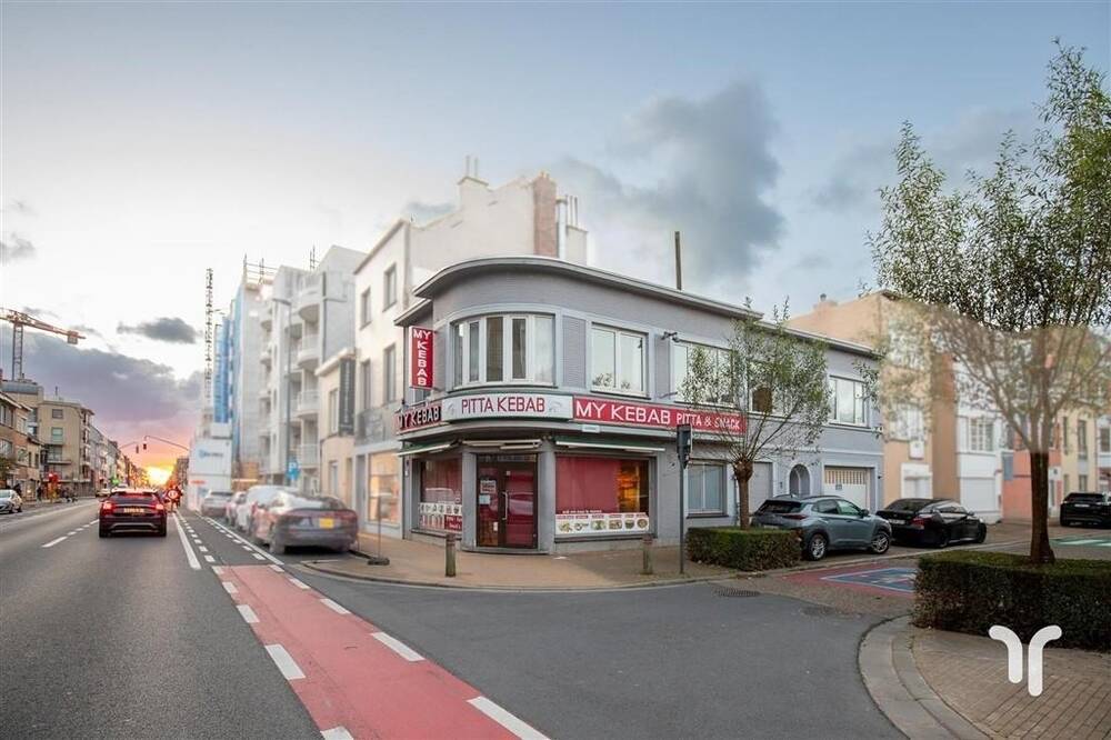 Handelszaak te koop in Oostende 8400 395000.00€ 2 slaapkamers 196.00m² - Zoekertje 321162