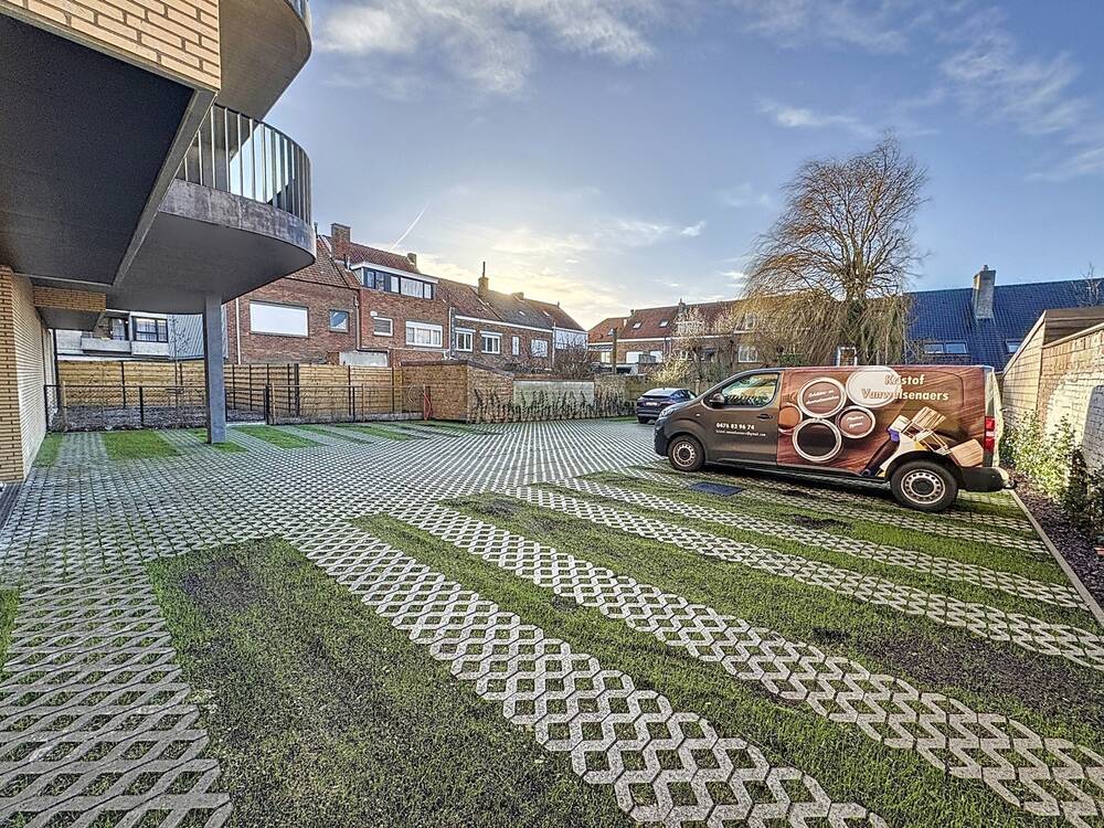 Parking & garage te  koop in Oostende 8400 24000.00€  slaapkamers m² - Zoekertje 323478