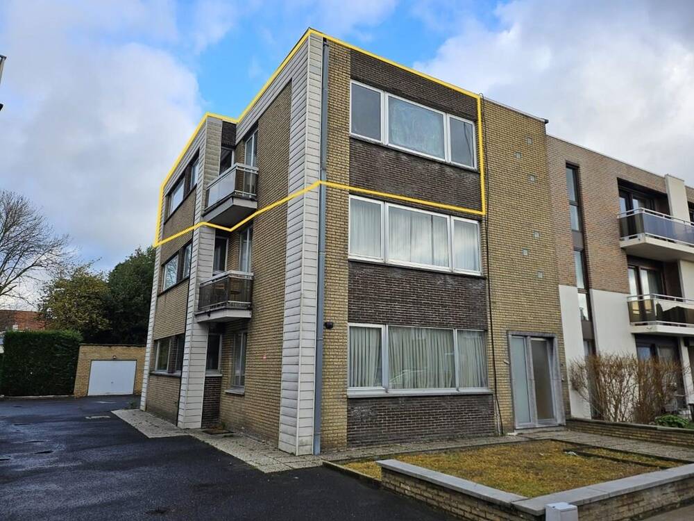 Huis te  koop in Sint-Kruis 8310 179000.00€ 2 slaapkamers 95.00m² - Zoekertje 326079