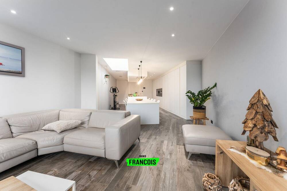 Huis te koop in Veurne 8630 525000.00€ 2 slaapkamers 148.00m² - Zoekertje 327720