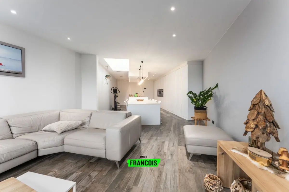 Huis te  koop in Veurne 8630 525000.00€ 2 slaapkamers 148.00m² - Zoekertje 327720