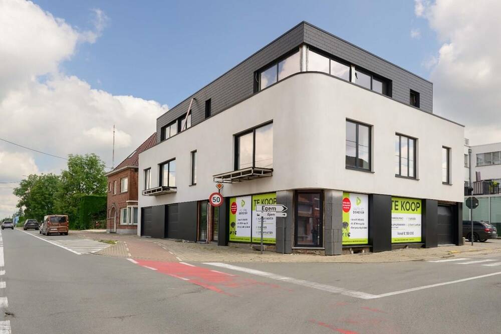 Appartement te  koop in Egem 8740 189000.00€ 2 slaapkamers 65.00m² - Zoekertje 331823