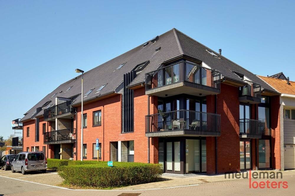 Parking & garage te  huur in Oostkamp 8020 50.00€  slaapkamers m² - Zoekertje 334533