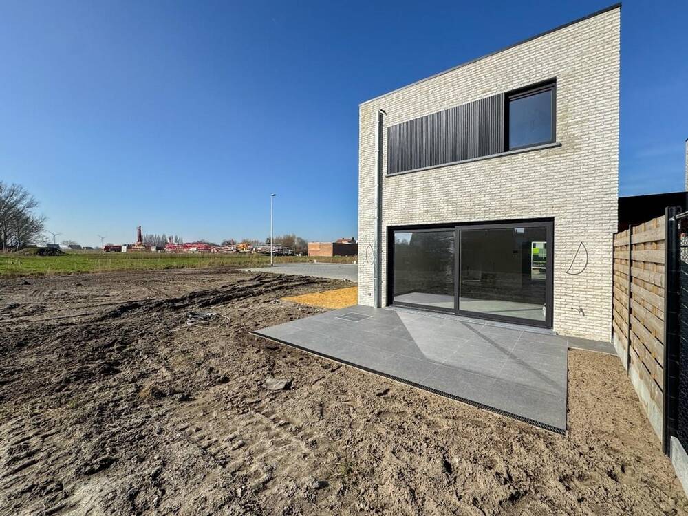 Huis te koop in Oudenburg 8460 363146.00€ 3 slaapkamers 126.00m² - Zoekertje 337160