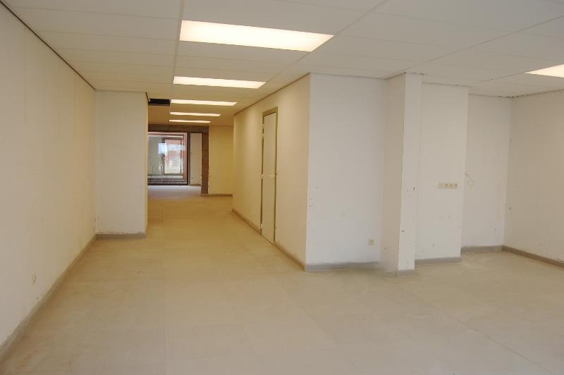 Handelszaak te  huur in Oostduinkerke 8670 1650.00€  slaapkamers 168.00m² - Zoekertje 338369