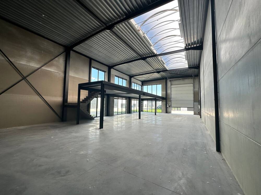 Handelszaak te koop in Wielsbeke 8710 416700.00€ slaapkamers 382.00m² - Zoekertje 341492