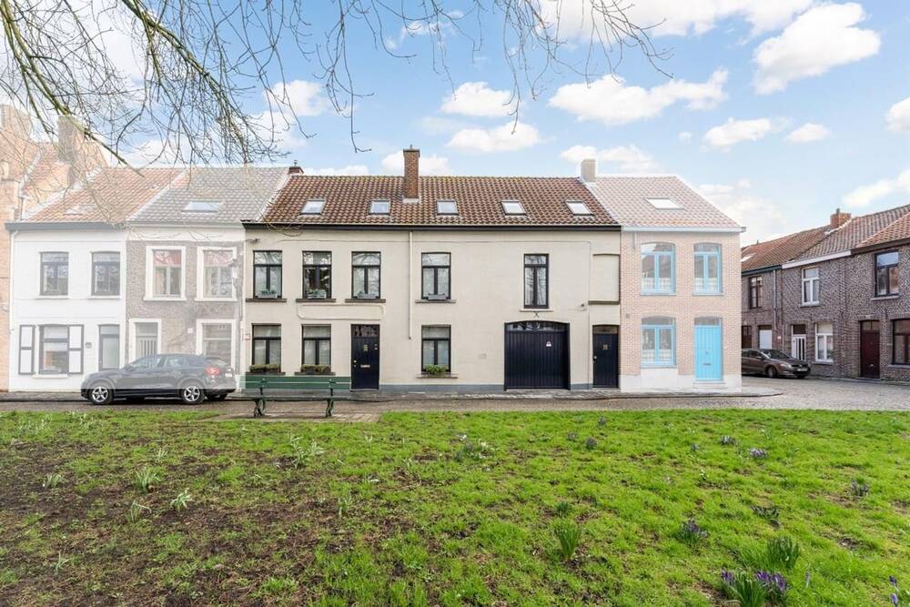 Herenhuis te koop in Brugge 8000 995000.00€ 4 slaapkamers 375.00m² - Zoekertje 342594