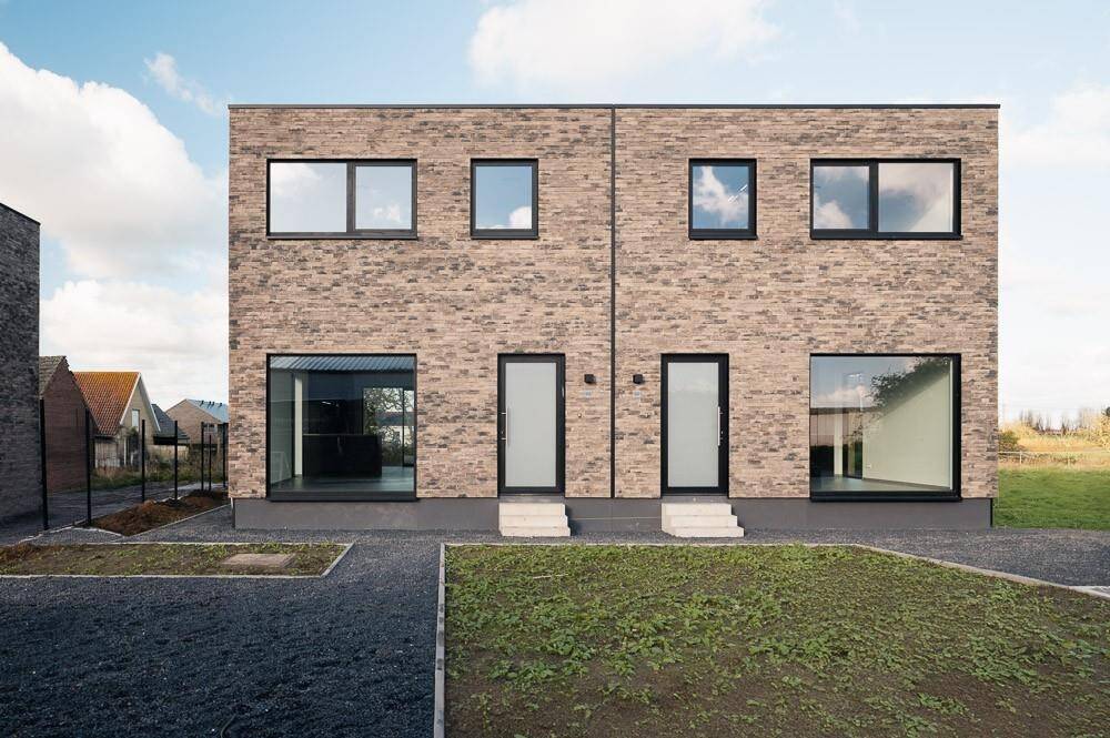 Huis te koop in Houthulst 8650 290000.00€ 3 slaapkamers m² - Zoekertje 342087