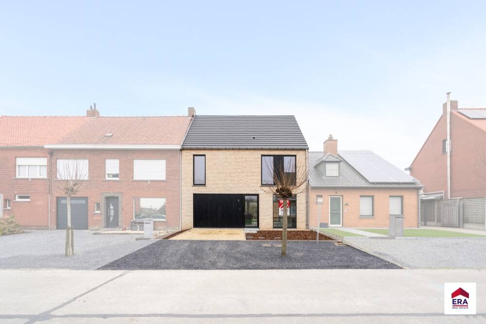 Huis te koop in Oostrozebeke 8780 399000.00€ 3 slaapkamers 210.00m² - Zoekertje 343124