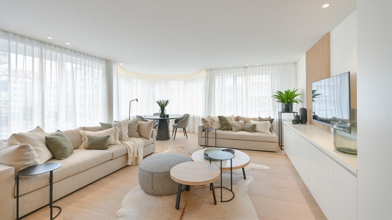 Appartement te koop in Knokke 8300 975000.00€ 3 slaapkamers 110.00m² - Zoekertje 344387