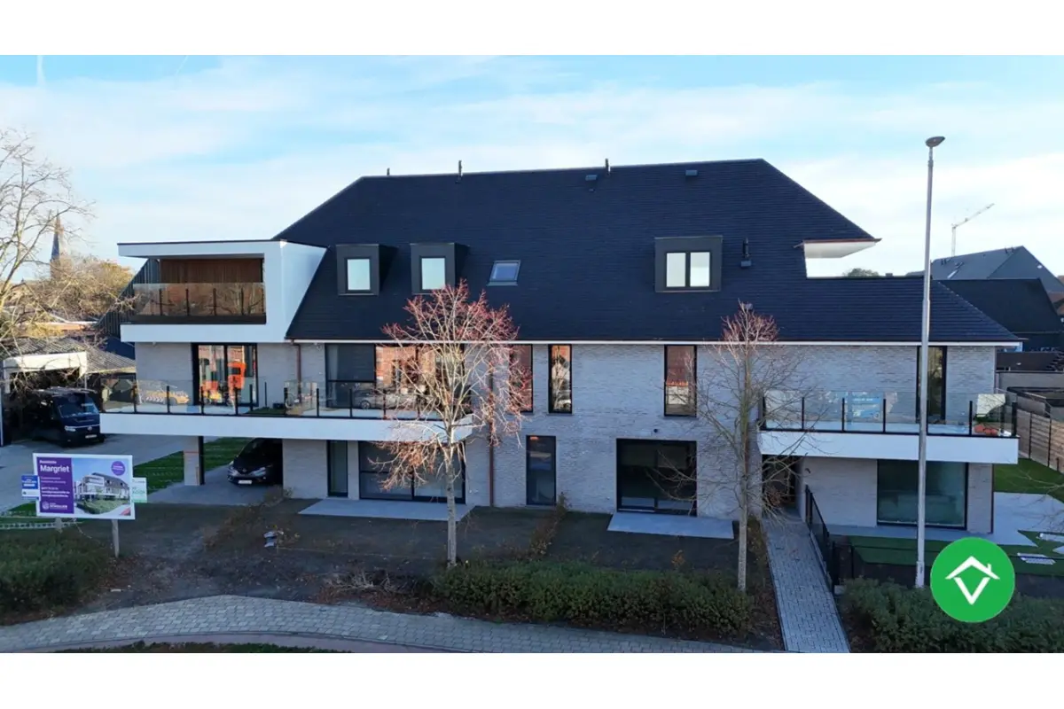 Appartement te  koop in Koekelare 8680 439000.00€ 2 slaapkamers 195.00m² - Zoekertje 344783