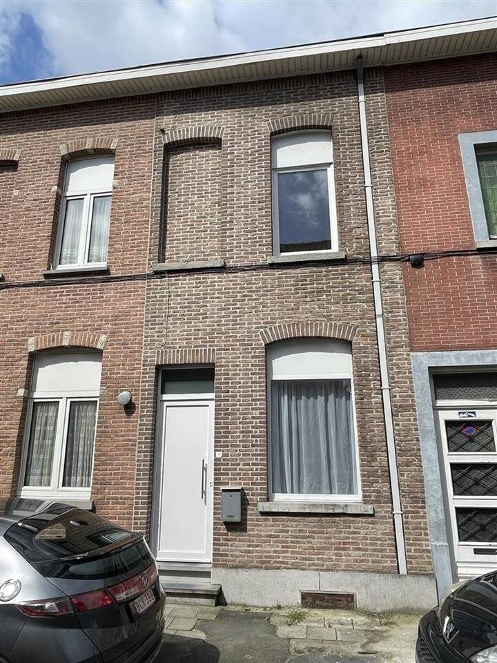 Appartementsgebouw te koop in Kortrijk 8500 105000.00€ 2 slaapkamers 102.00m² - Zoekertje 348578