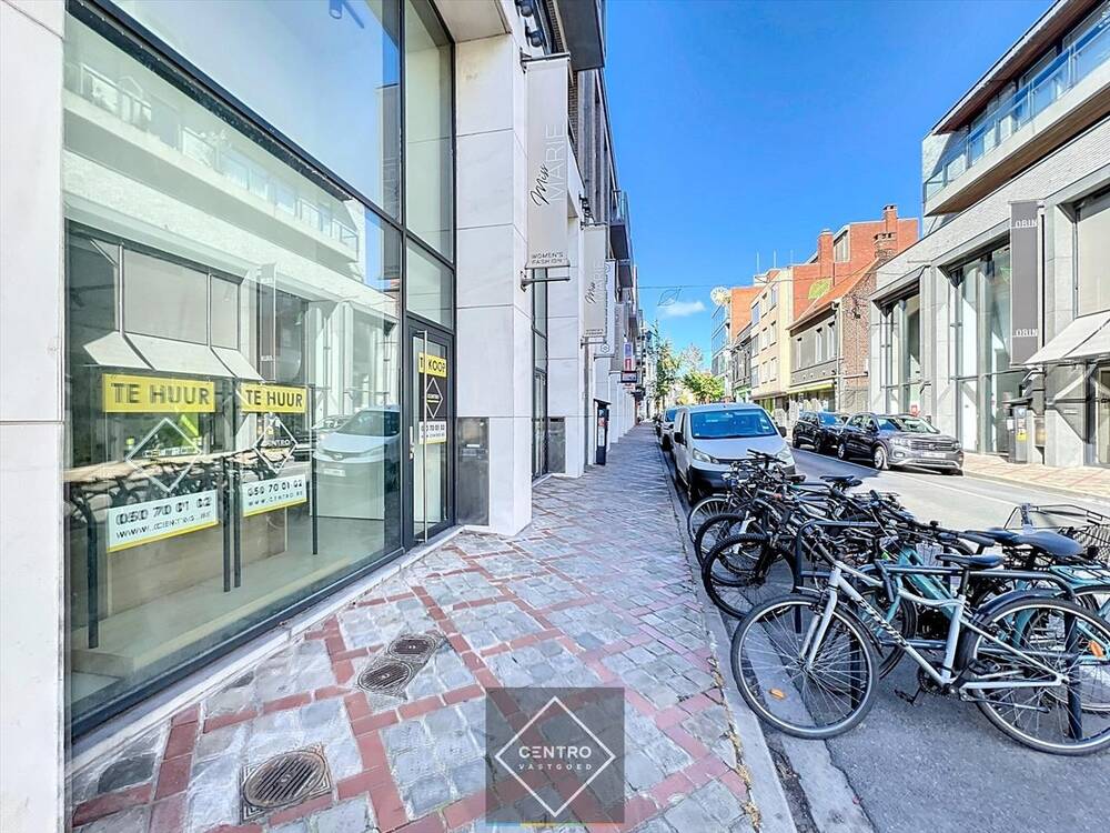 Handelszaak te huur in Roeselare 8800 0.00€ slaapkamers 122.00m² - Zoekertje 351151