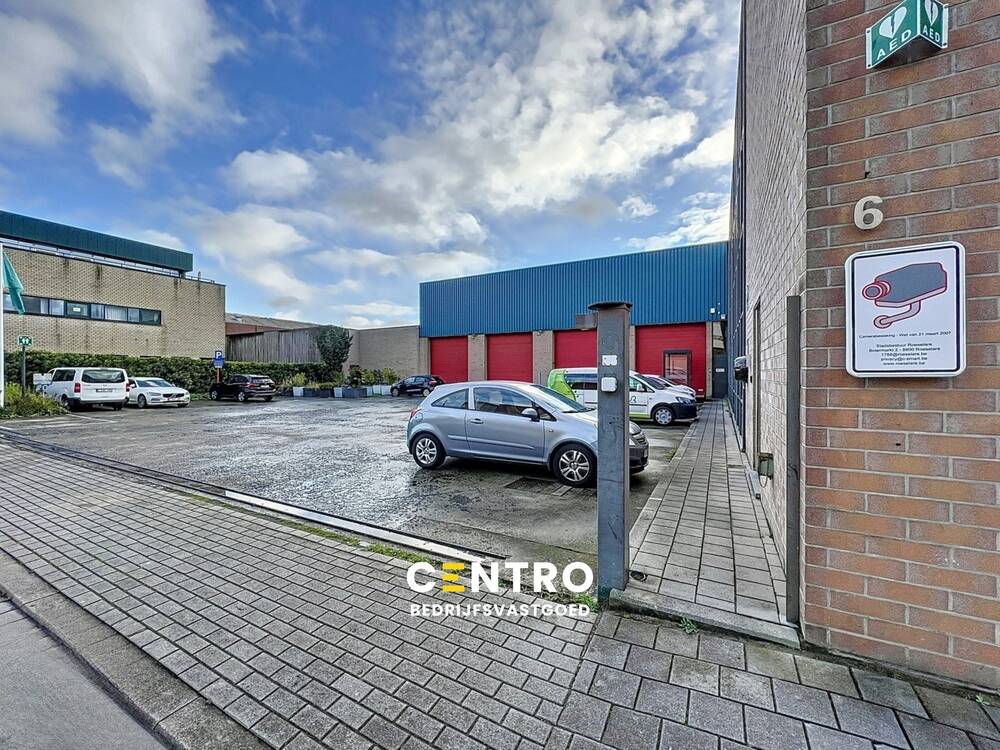 Handelszaak te huur in Roeselare 8800 0.00€ slaapkamers 2717.00m² - Zoekertje 351535