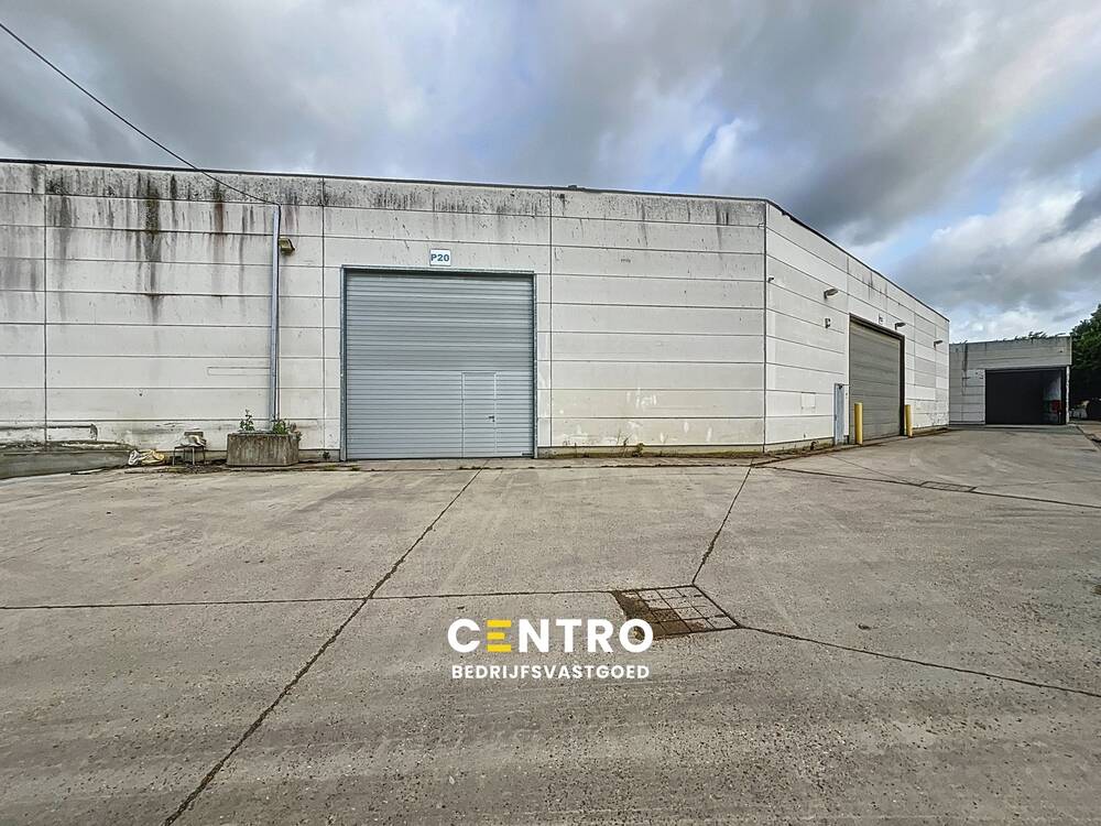 Handelszaak te  huur in Elverdinge 8906 0.00€  slaapkamers 700.00m² - Zoekertje 350866