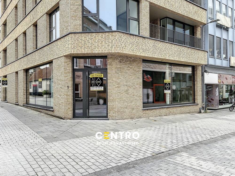 Handelszaak te  koop in Kortrijk 8500 0.00€  slaapkamers 136.40m² - Zoekertje 351547