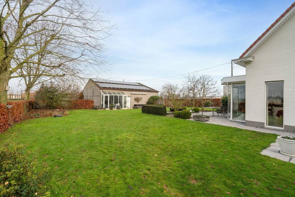 Huis te koop in Lendelede 8860 625000.00€ 4 slaapkamers 267.00m² - Zoekertje 355729