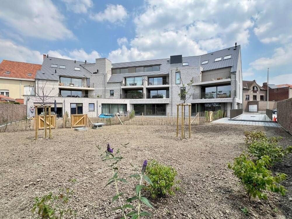 Benedenverdieping te  koop in Ieper 8900 320000.00€ 2 slaapkamers 102.00m² - Zoekertje 356541