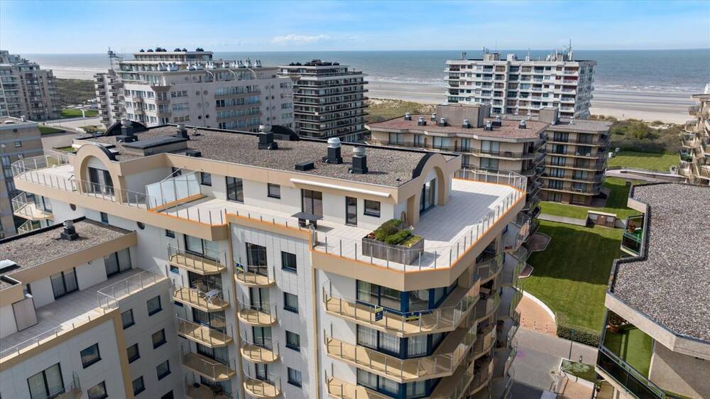 Penthouse te koop in De Panne 8660 749000.00€ 3 slaapkamers 155.00m² - Zoekertje 357611