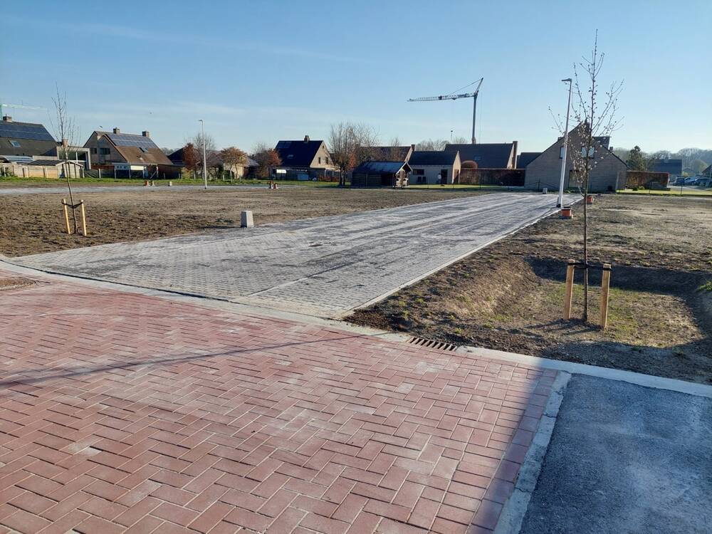 Bouwgrond te  koop in Gistel 8470 179000.00€  slaapkamers m² - Zoekertje 357520