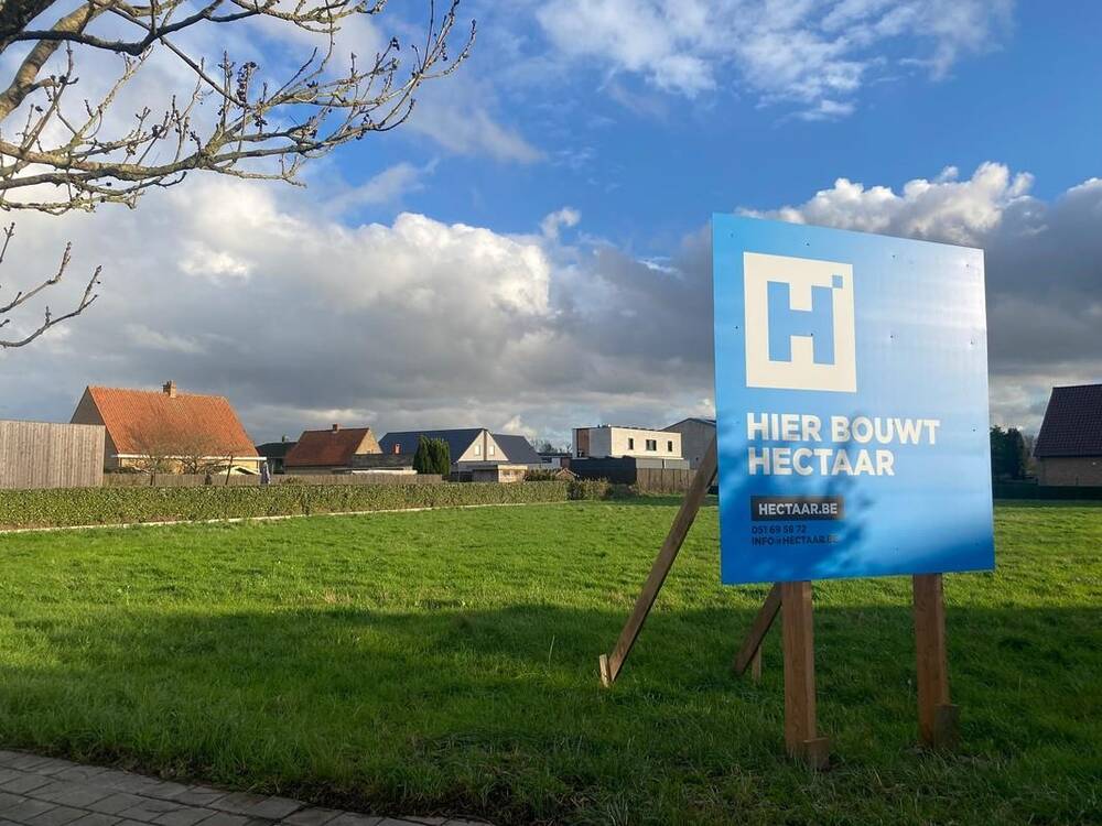 Grond te  koop in Oostduinkerke 8670 300000.00€  slaapkamers m² - Zoekertje 357216