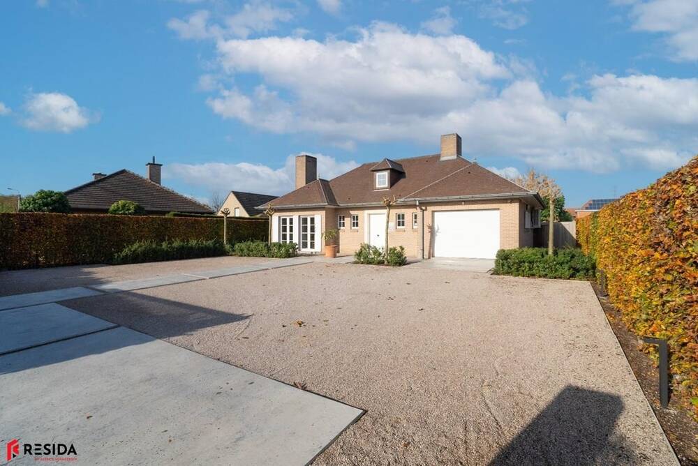 Huis te  koop in Wielsbeke 8710 685000.00€ 4 slaapkamers 270.00m² - Zoekertje 358439