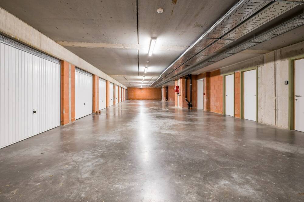 Parking & garage te  koop in Langemark 8920 29000.00€  slaapkamers m² - Zoekertje 361185