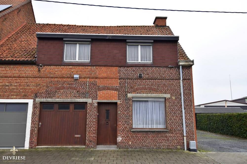 Huis te koop in Gullegem 8560 160000.00€ 4 slaapkamers 184.00m² - Zoekertje 363038