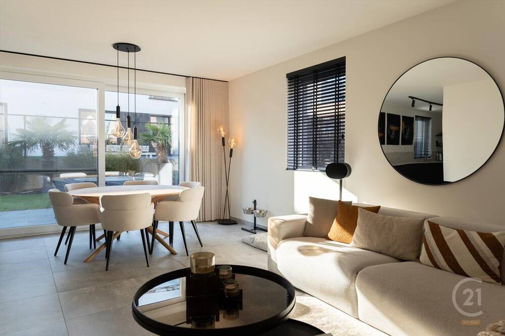Huis te  koop in Lombardsijde 8434 520000.00€ 4 slaapkamers 189.00m² - Zoekertje 365904