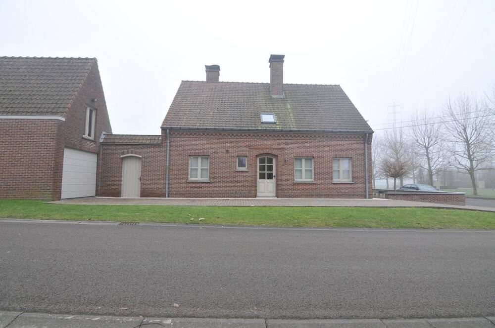 Huis te  huur in Sint-Eloois-Vijve 8793 1100.00€ 3 slaapkamers 146.00m² - Zoekertje 369585