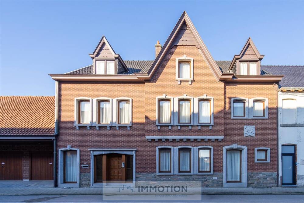 Huis te  koop in Kuurne 8520 700000.00€ 7 slaapkamers 475.00m² - Zoekertje 368726