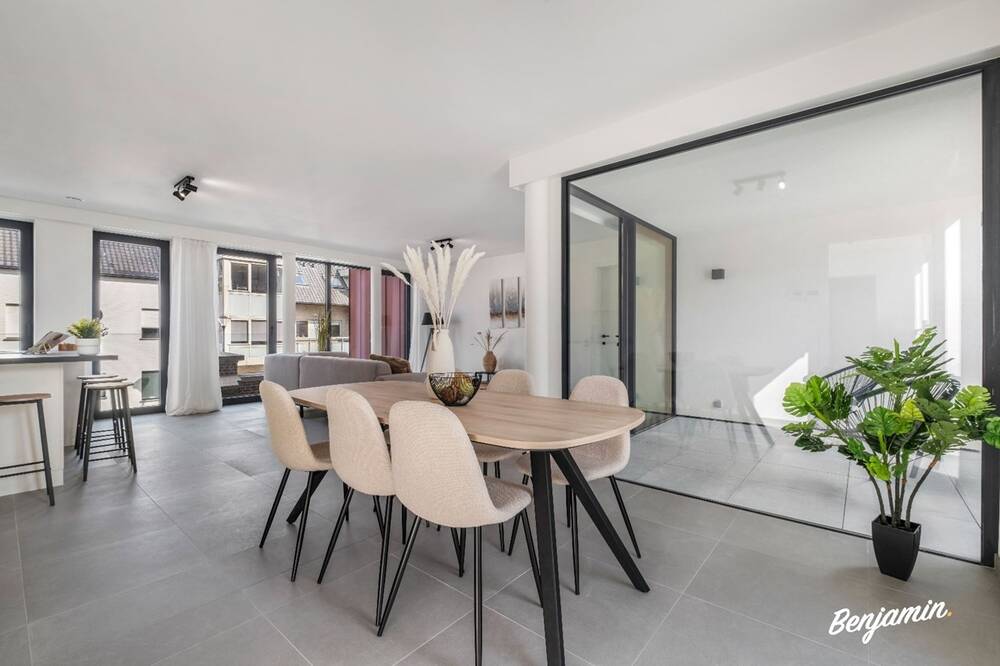 Appartement te  huur in Beselare 8980 900.00€ 2 slaapkamers 122.00m² - Zoekertje 371180