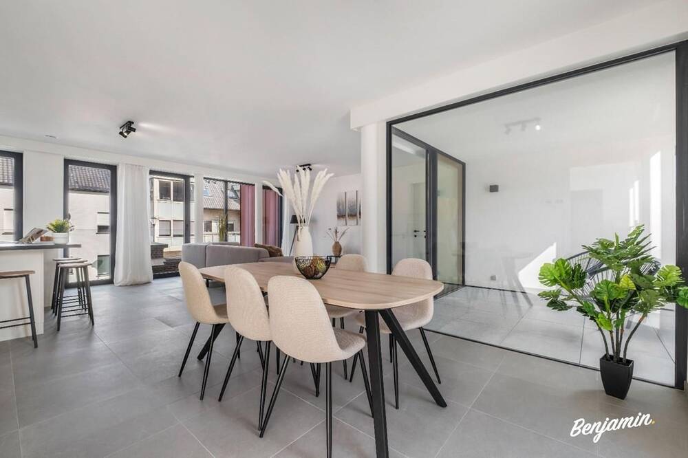 Appartement te  huur in Beselare 8980 900.00€ 2 slaapkamers 122.00m² - Zoekertje 371180