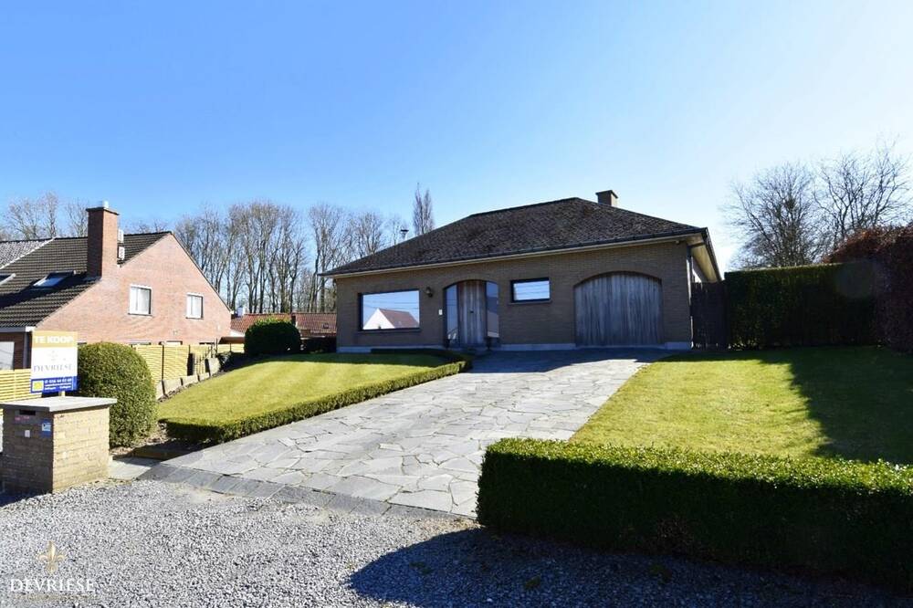 Villa te  koop in Kortrijk 8500 545000.00€ 3 slaapkamers 165.00m² - Zoekertje 372281