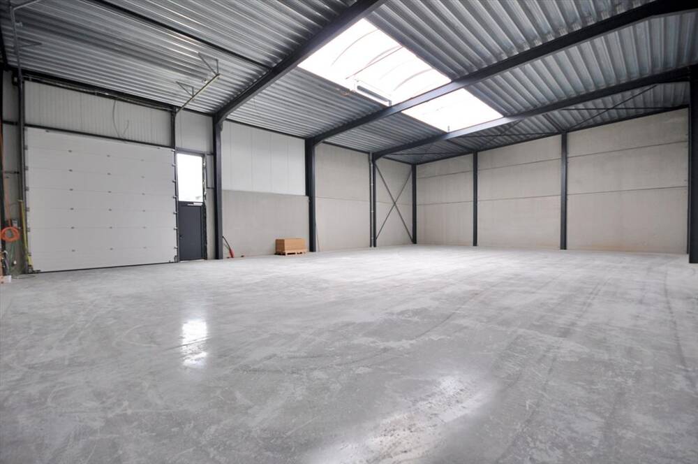 Handelszaak te koop in Zwevegem 8550 391310.00€ slaapkamers 321.00m² - Zoekertje 376320