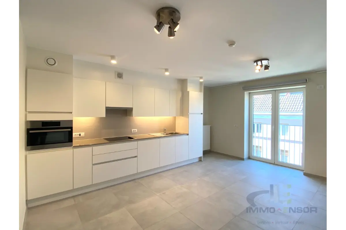 Huis te  huur in Oostende 8400 43.00€ 1 slaapkamers 54.00m² - Zoekertje 376291