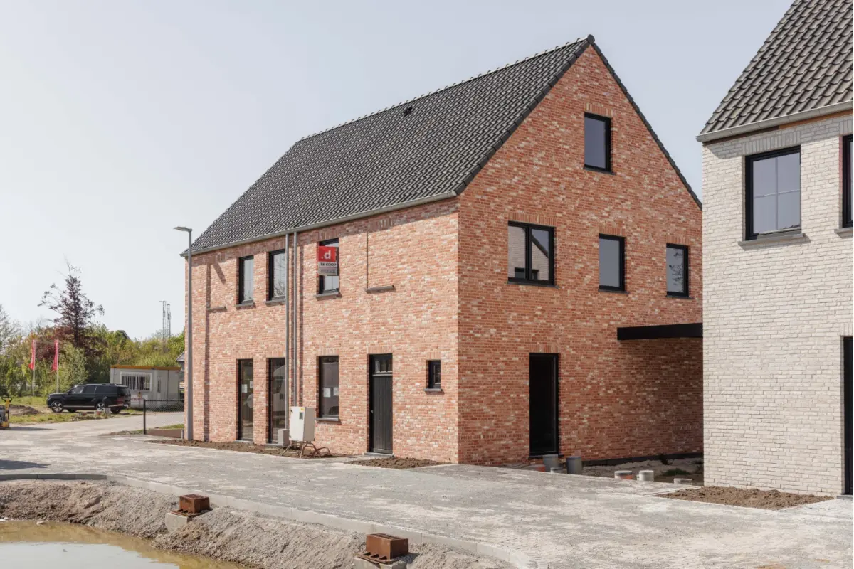 Huis te  koop in Ichtegem 8480 352000.00€ 4 slaapkamers 179.00m² - Zoekertje 378653